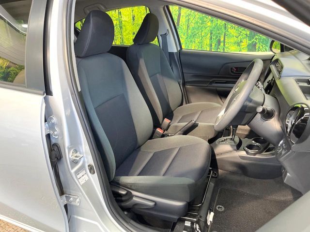 TOYOTA AQUA 2015 Image 31