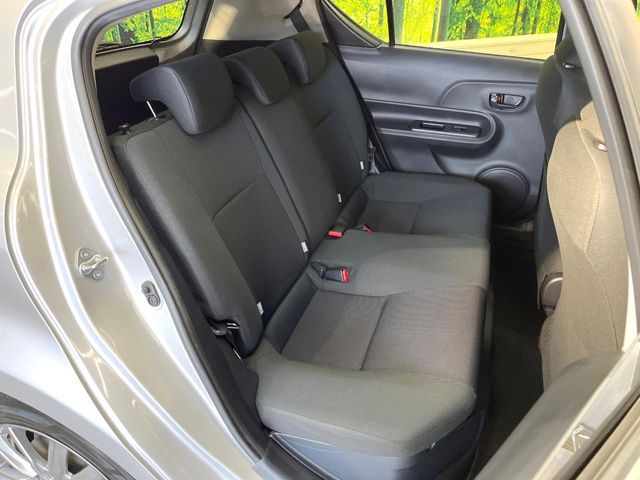 TOYOTA AQUA 2015 Image 31