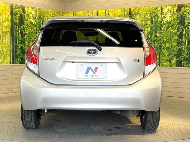 TOYOTA AQUA 2015 Image 31