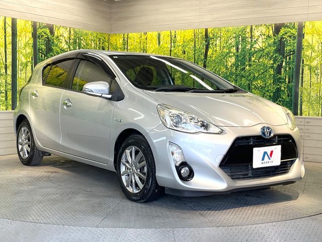 TOYOTA AQUA 2015 Image 31