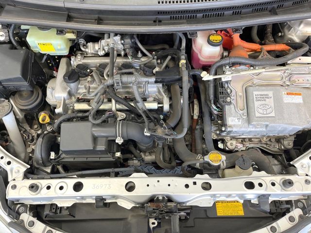 TOYOTA AQUA 2015 Image 31