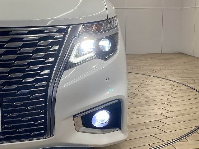 NISSAN ELGRAND 2020 Image 31