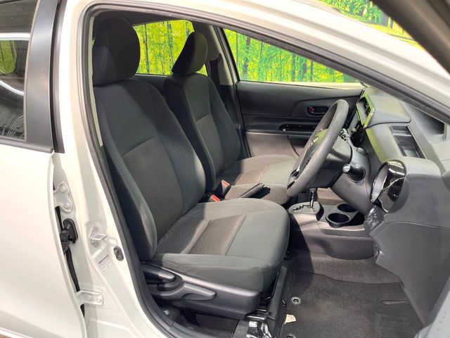 TOYOTA AQUA 2017 Image 31