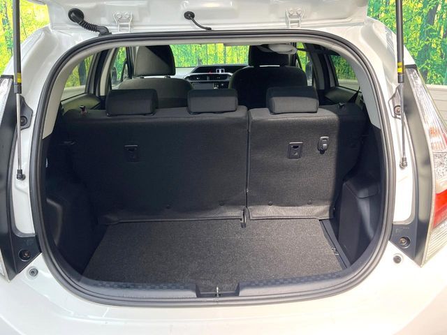 TOYOTA AQUA 2017 Image 31