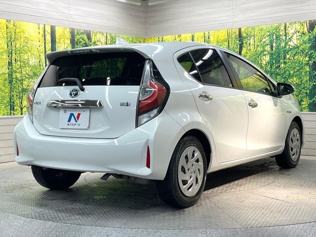 TOYOTA AQUA 2017 Image 31