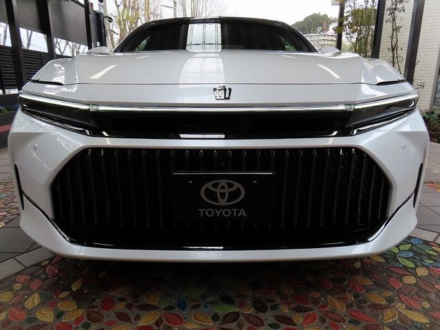 TOYOTA CROWN SEDAN 2024 Image 31