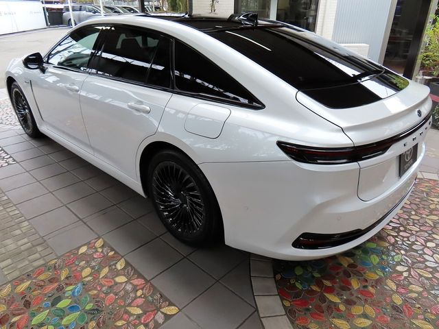 TOYOTA CROWN SEDAN 2024 Image 31