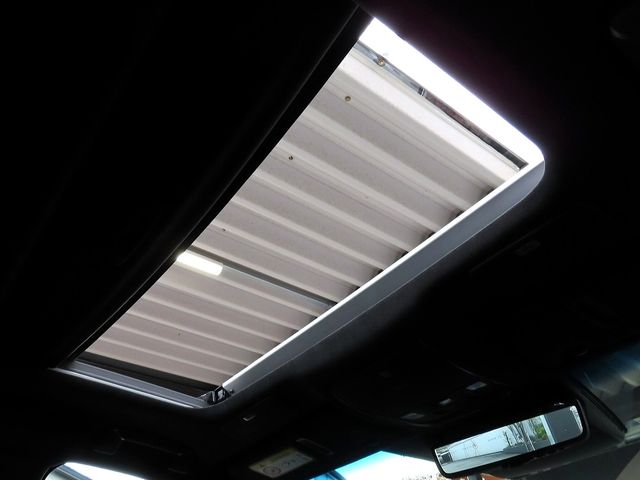 TOYOTA LEXUS LS500H 4WD 2023 Image 31