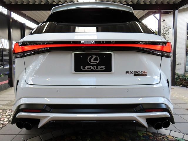 TOYOTA LEXUS RX500H 2024 Image 31