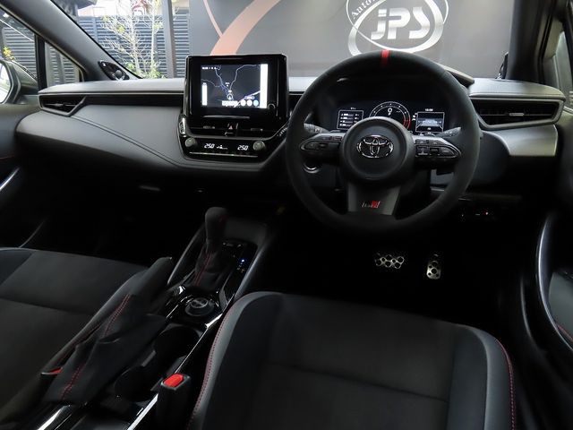 TOYOTA GR COROLLA 2025 Image 31