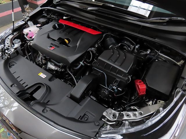 TOYOTA GR COROLLA 2025 Image 31