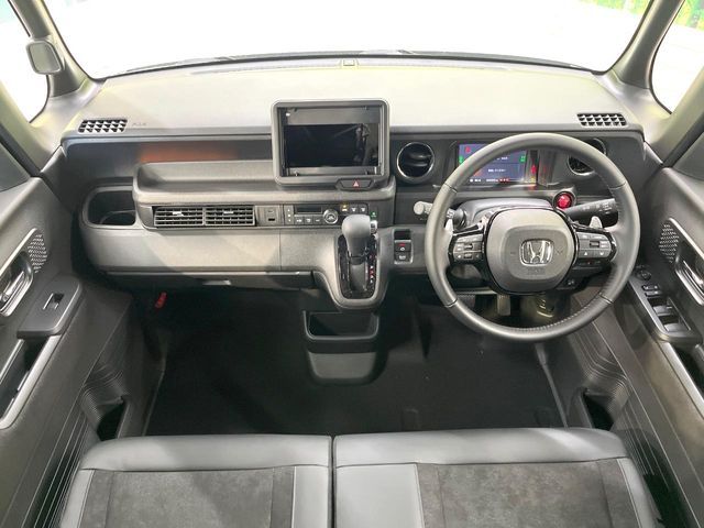 HONDA N BOX CUSTOM 2026 Image 31