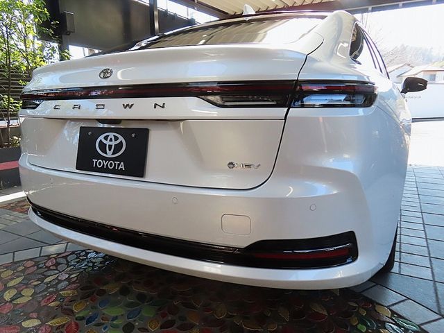 TOYOTA CROWN SEDAN HYBRID 2025 Image 31