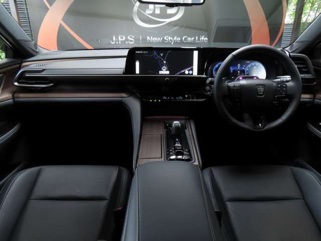 TOYOTA CROWN SEDAN HYBRID 2025 Image 31