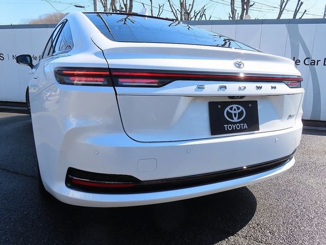TOYOTA CROWN SEDAN HYBRID 2025 Image 31
