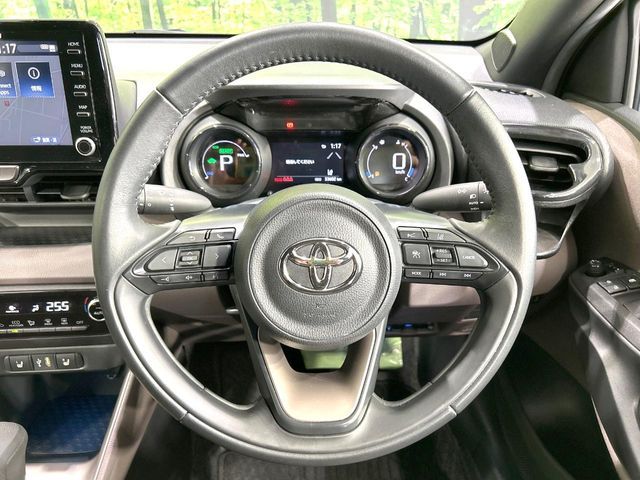 TOYOTA YARIS HYBRID 2023 Image 31