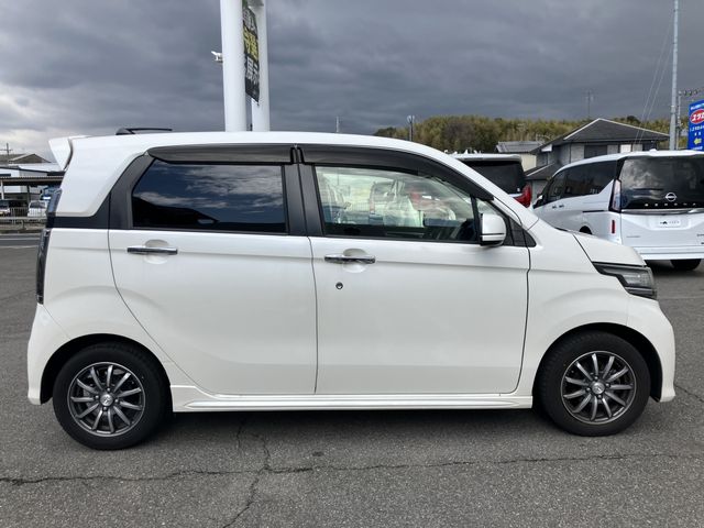 HONDA N-WGN CUSTOM 2016 Image 31