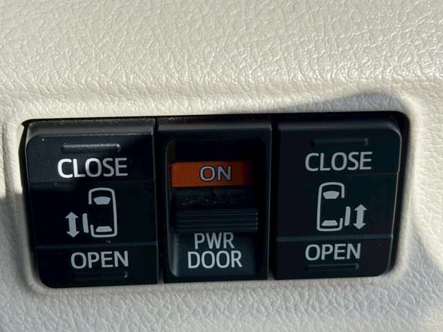 TOYOTA SIENTA HYBRID 2015 Image 31