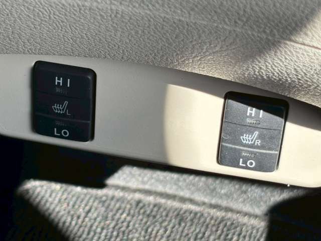 TOYOTA SIENTA HYBRID 2015 Image 31