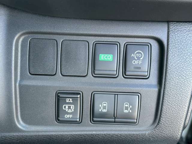 NISSAN SERENA  S-HYBRID 2016 Image 31