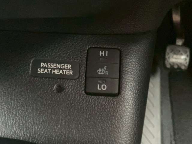 TOYOTA PRIUS 2015 Image 31