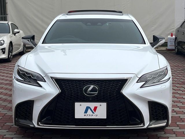 TOYOTA LEXUS LS500H 2018 Image 31