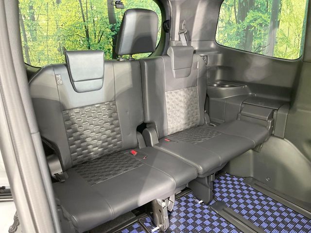 TOYOTA VOXY 2025 Image 31