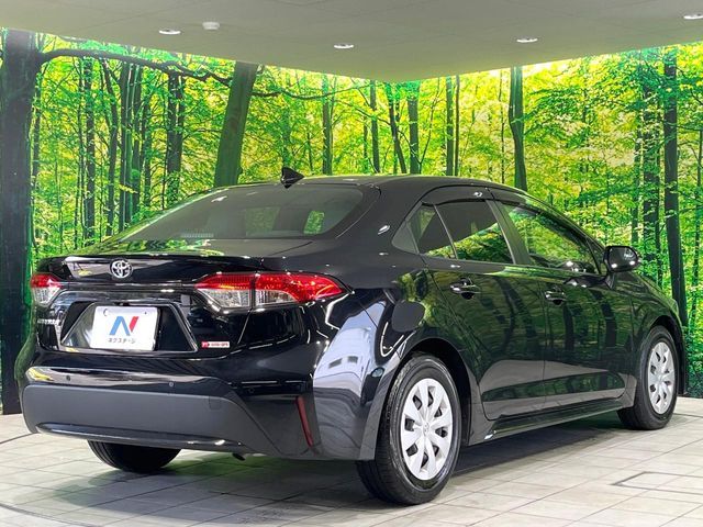 TOYOTA COROLLA SEDAN 2023 Image 31