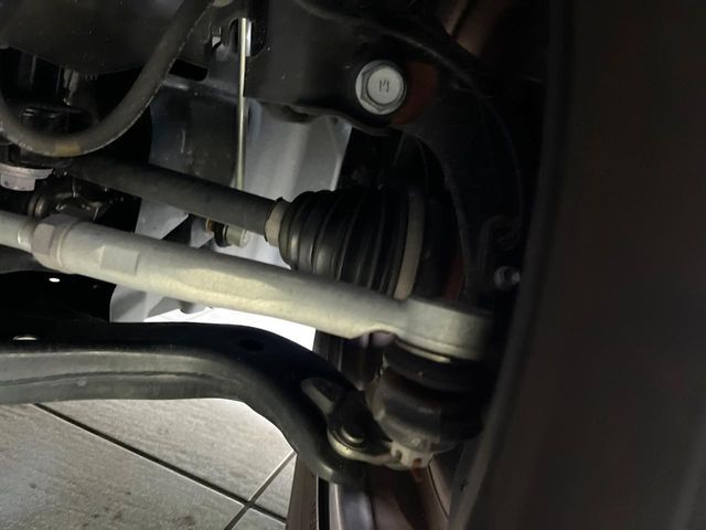 TOYOTA COROLLA SEDAN 2023 Image 31