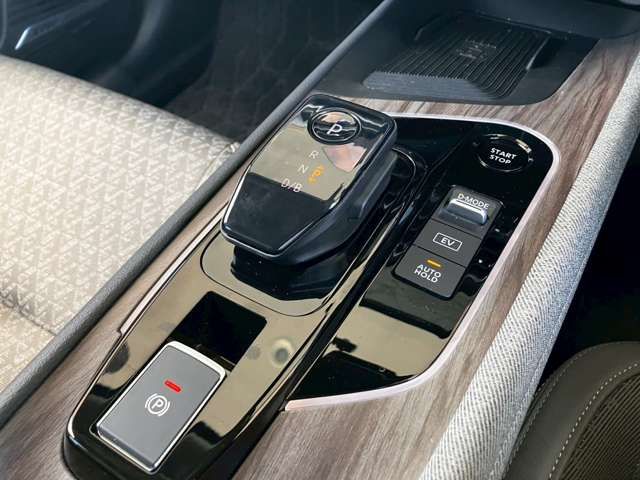 NISSAN AURA 2025 Image 31