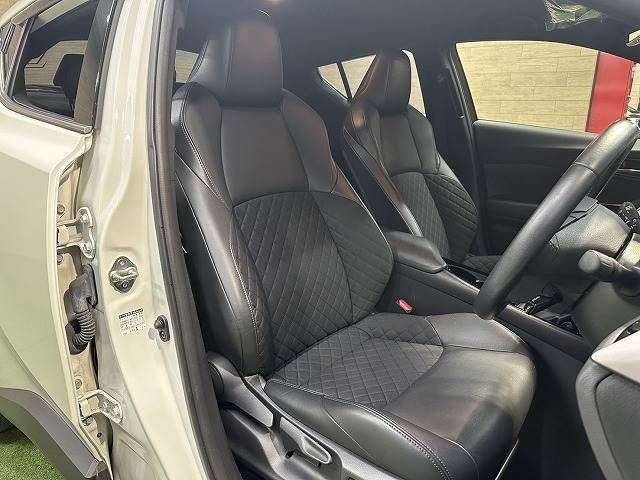 TOYOTA C-HR 2021 Image 31