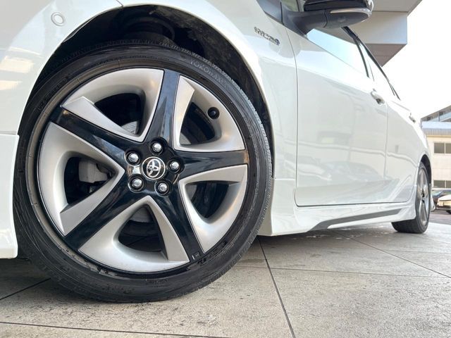 TOYOTA PRIUS 2020 Image 31