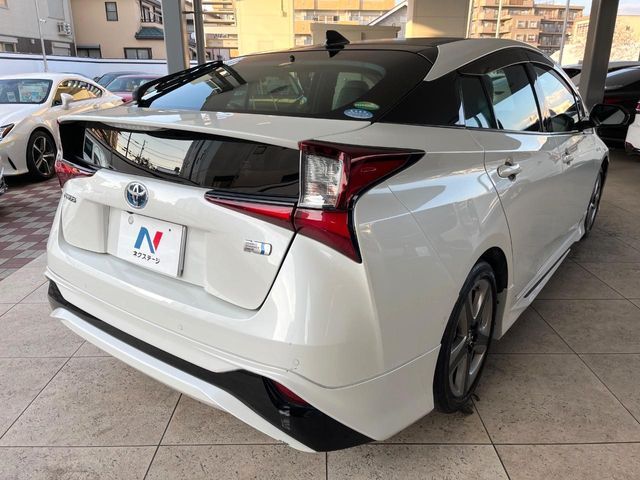 TOYOTA PRIUS 2020 Image 31