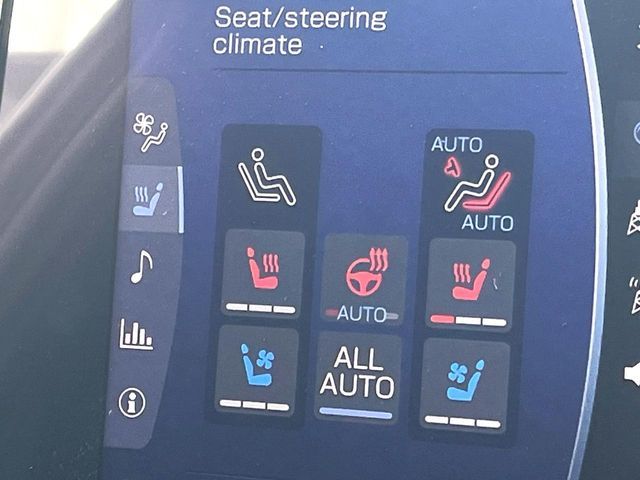 TOYOTA CROWN SEDAN HYBRID 2021 Image 31