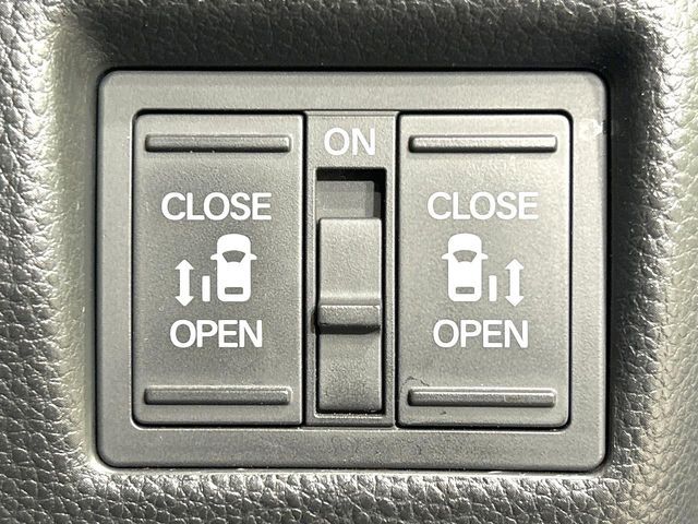 HONDA N BOX CUSTOM 2018 Image 31