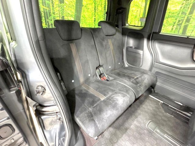 HONDA N BOX CUSTOM 2018 Image 31