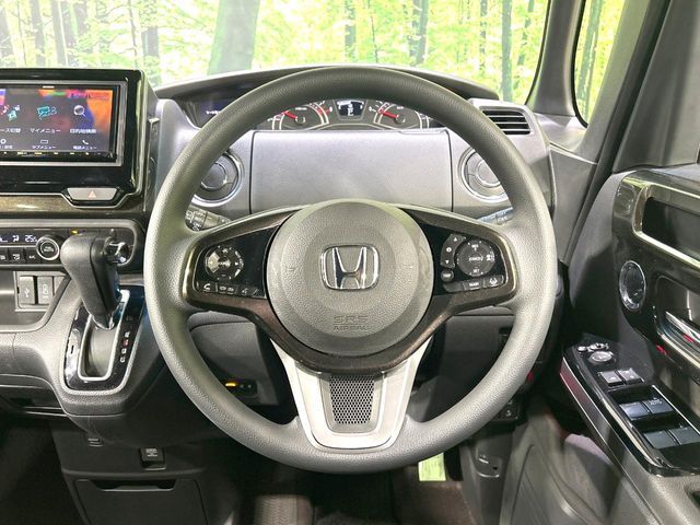 HONDA N BOX CUSTOM 2018 Image 31