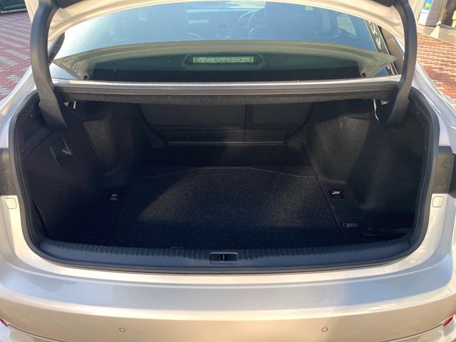 TOYOTA LEXUS IS300H 2013 Image 31