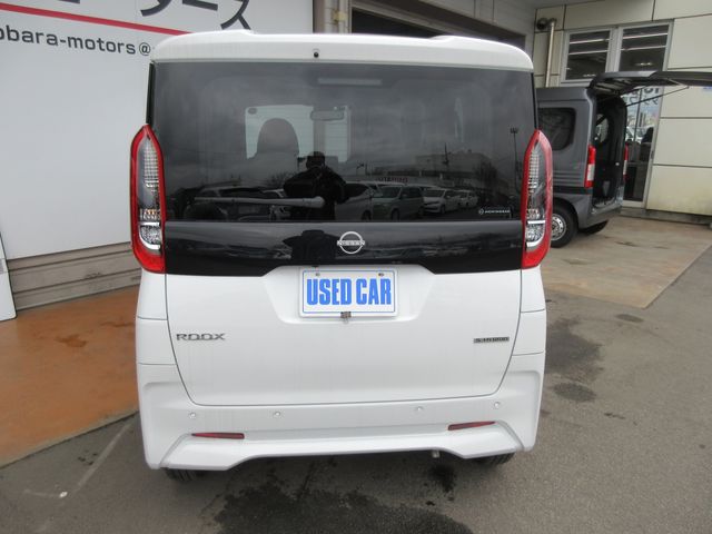 NISSAN ROOX 2024 Image 31