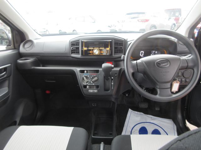 DAIHATSU MIRA E:S 2018 Image 31