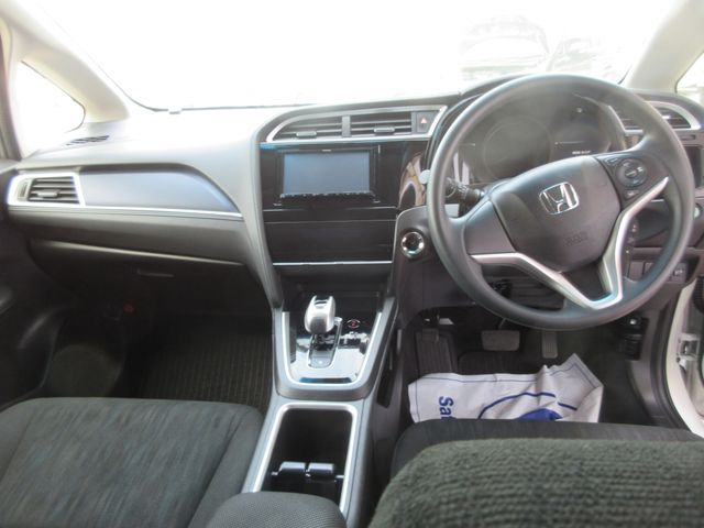 HONDA SHUTTLE HYBRID 2021 Image 31