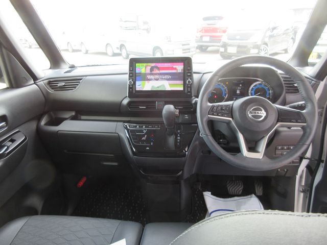 NISSAN ROOX 2022 Image 31