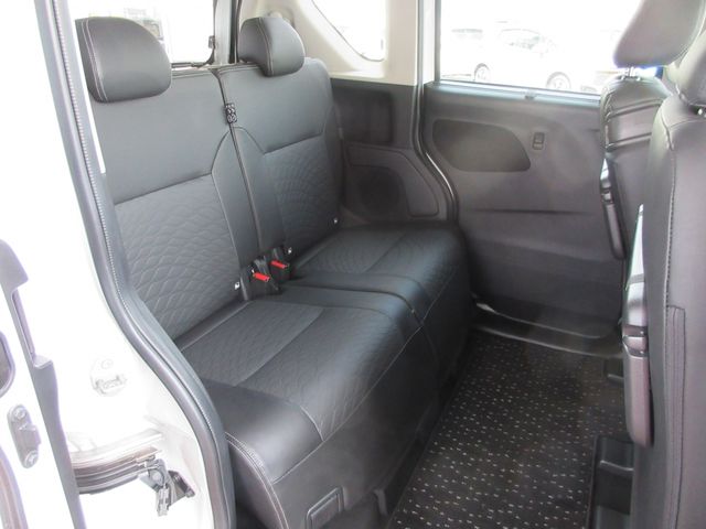 NISSAN ROOX 2022 Image 31