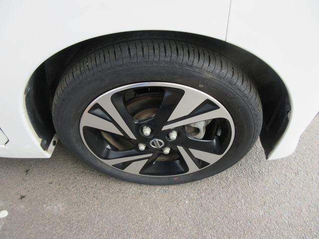 NISSAN ROOX 2022 Image 31