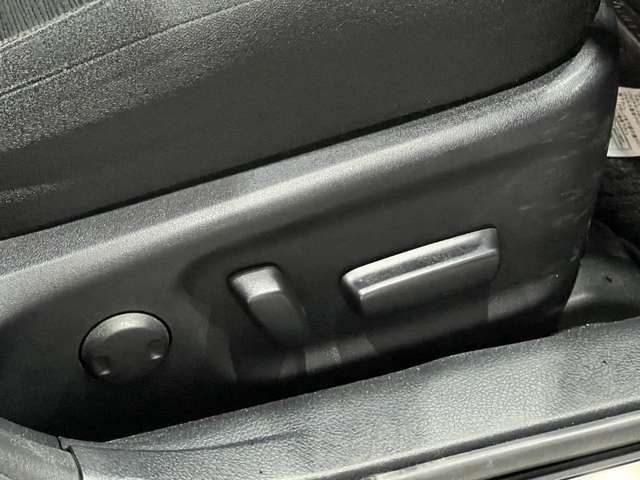 TOYOTA CROWN SEDAN 2013 Image 31