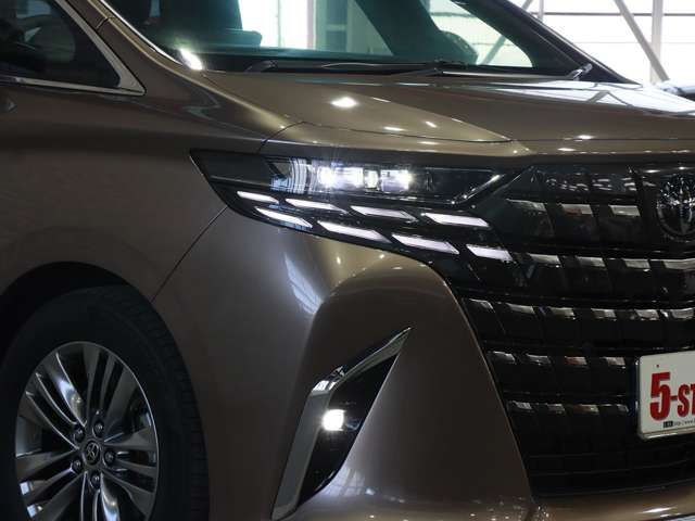 TOYOTA ALPHARD HYBRID 2023 Image 31