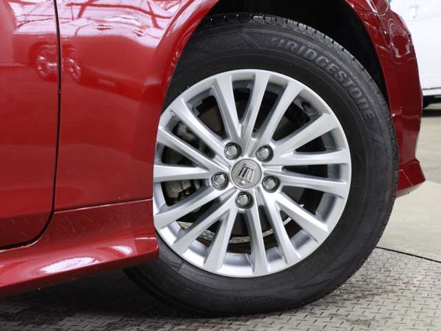 TOYOTA CROWN SEDAN 2017 Image 31