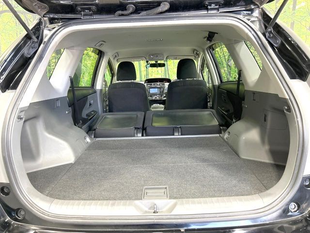 TOYOTA PRIUS ALPHA 2014 Image 31