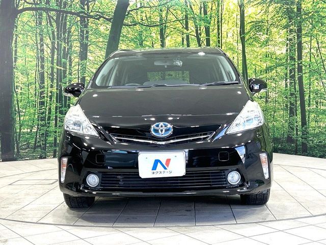 TOYOTA PRIUS ALPHA 2014 Image 31