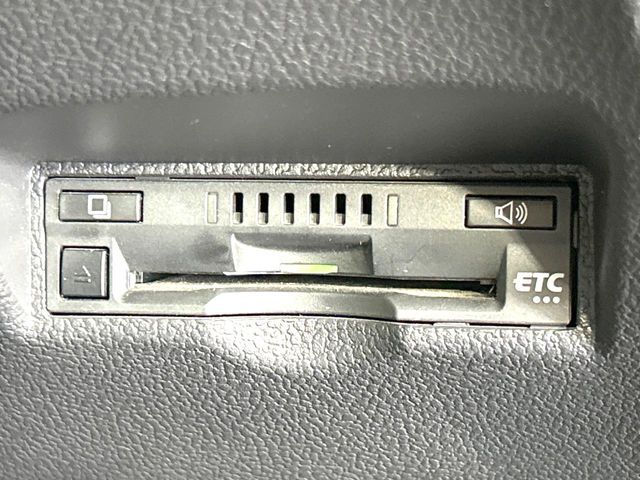 TOYOTA PRIUS 2016 Image 31